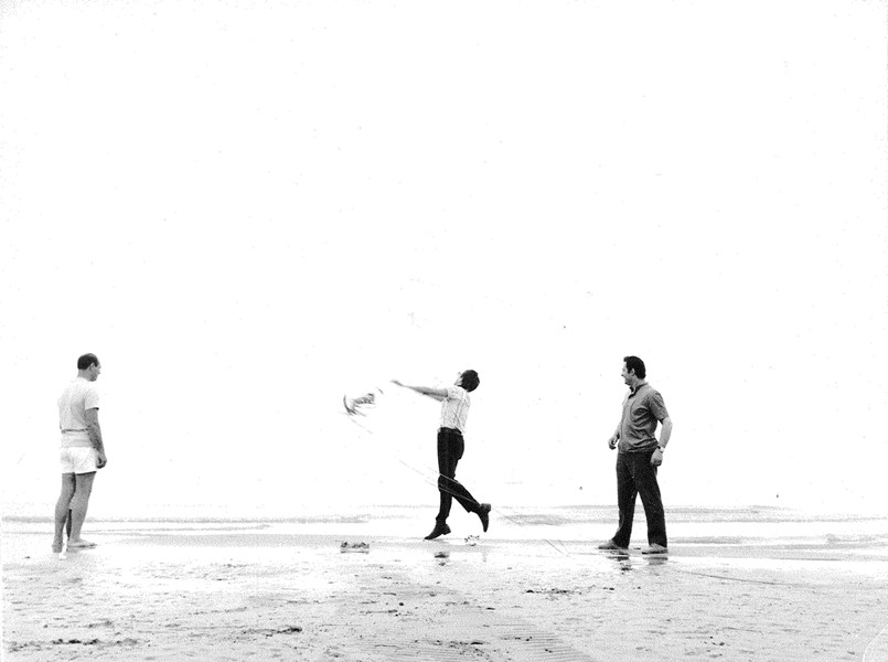 600px-1969-Automisurazione,-I-giochi-del-malessere,-Foto-Marucci-5